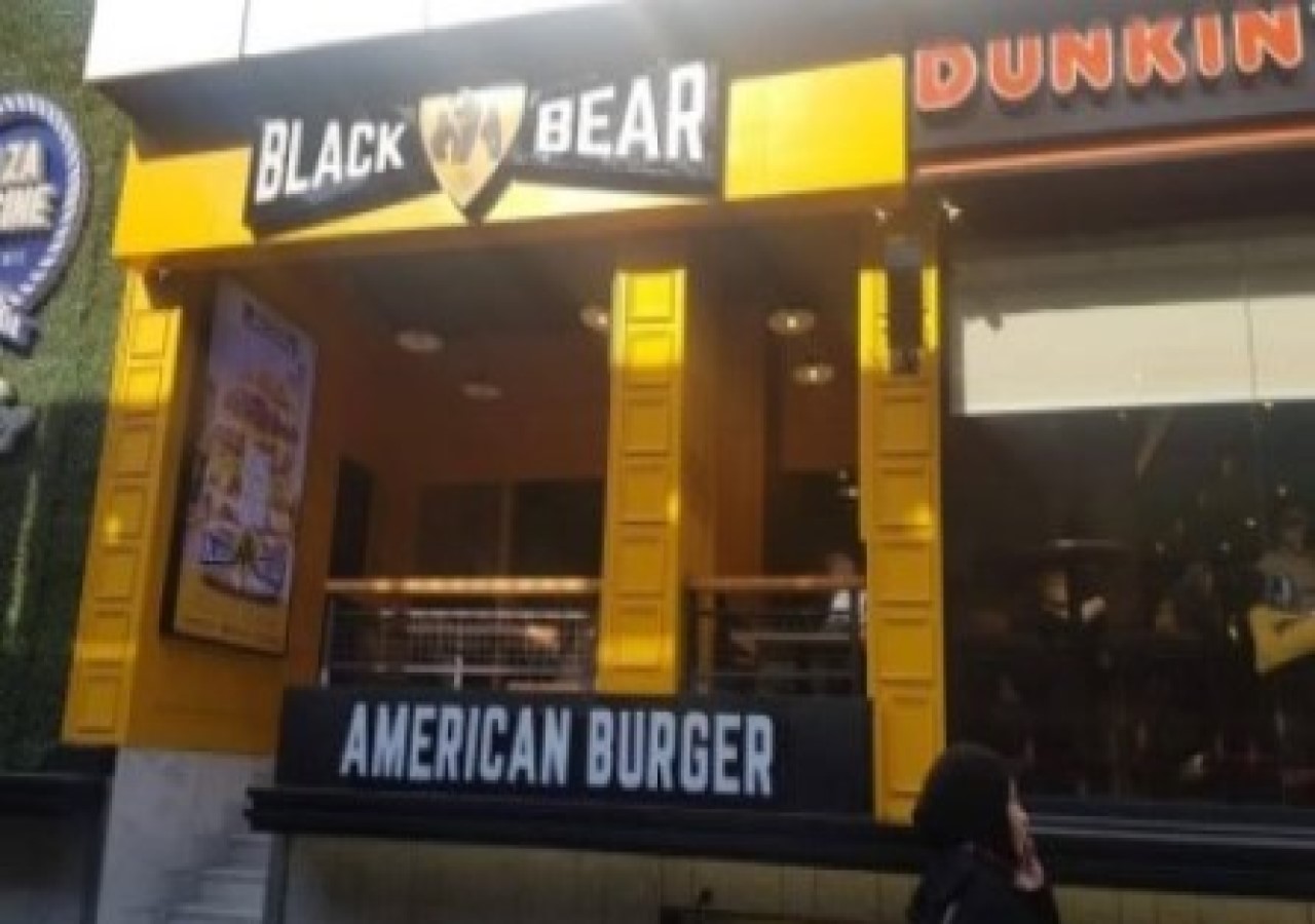 Blackbear American Burger entrance design in Cairo, Egypt